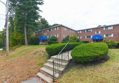 131 Creek, Wrentham, Massachusetts 02093, 2 Bedrooms Bedrooms, 4 Rooms Rooms,1 BathroomBathrooms,Residential,For Sale,Lake Pearl Condominiums,Creek,73172720