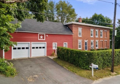 21 Pleasant St, Royalston, Massachusetts 01368, 3 Bedrooms Bedrooms, 7 Rooms Rooms,1 BathroomBathrooms,Residential,For Sale,Pleasant St,73143441
