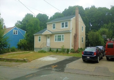 34 Oakland St, Dedham, Massachusetts 02026, 5 Bedrooms Bedrooms, 8 Rooms Rooms,3.5 BathroomsBathrooms,Residential,For Sale,Oakland St,73149651