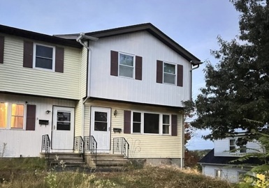 47 Kent St, Lawrence, Massachusetts 01843, 2 Bedrooms Bedrooms, 5 Rooms Rooms,1.5 BathroomsBathrooms,Residential,For Sale,Kent St,73171116