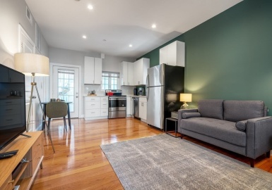 309R Sumner St, Boston, Massachusetts 02128, 2 Rooms Rooms,1 BathroomBathrooms,Residential,For Sale,Sumner St,73167442