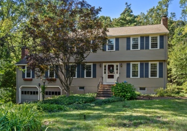 29 Firecut Lane, Sudbury, Massachusetts 01776, 4 Bedrooms Bedrooms, 10 Rooms Rooms,2.5 BathroomsBathrooms,Residential,For Sale,Firecut Lane,73166336