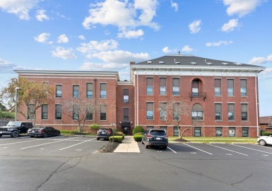 181 North Street, Salem, Massachusetts 01970, 2 Bedrooms Bedrooms, 7 Rooms Rooms,1.5 BathroomsBathrooms,Residential,For Sale,North Street,73171738