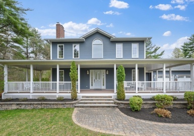 60 Indian Ln, Canton, Massachusetts 02021, 3 Bedrooms Bedrooms, 8 Rooms Rooms,2.5 BathroomsBathrooms,Residential,For Sale,Indian Ln,73178653