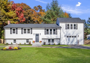 66 Winfisky Dr, Stoughton, Massachusetts 02072, 5 Bedrooms Bedrooms, 12 Rooms Rooms,3 BathroomsBathrooms,Residential,For Sale,Winfisky Dr,73174843