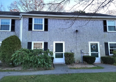 135 W Main St, Barnstable, Massachusetts 02601, 2 Bedrooms Bedrooms, 4 Rooms Rooms,1.5 BathroomsBathrooms,Residential,For Sale,W Main St,73184447