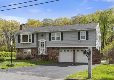 66 Frye Road, Methuen, Massachusetts 01844, 3 Bedrooms Bedrooms, 7 Rooms Rooms,1.5 BathroomsBathrooms,Residential,For Sale,Frye Road,73171033