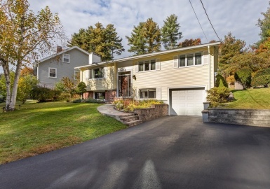 64 Morton Street, Canton, Massachusetts 02021, 4 Bedrooms Bedrooms, 8 Rooms Rooms,2 BathroomsBathrooms,Residential,For Sale,Morton Street,73175692