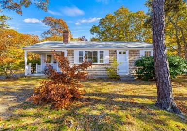 128 Rudder Road, Barnstable, Massachusetts 02601, 3 Bedrooms Bedrooms, 5 Rooms Rooms,1 BathroomBathrooms,Residential,For Sale,Rudder Road,73179129