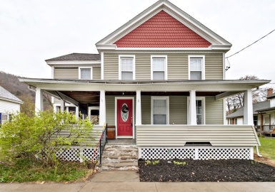 15 Maple Street, Chester, Massachusetts 01011, 5 Bedrooms Bedrooms, 8 Rooms Rooms,2 BathroomsBathrooms,Residential,For Sale,Maple Street,73060542