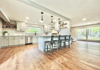 31 N Belgian Rd, Danvers, Massachusetts 01923, 4 Bedrooms Bedrooms, 8 Rooms Rooms,3 BathroomsBathrooms,Residential,For Sale,N Belgian Rd,73175938