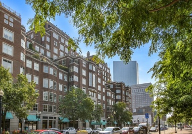 300 Boylston Street, Boston, Massachusetts 02116, 2 Bedrooms Bedrooms, 4 Rooms Rooms,2.5 BathroomsBathrooms,Residential,For Sale,Boylston Street,73159687