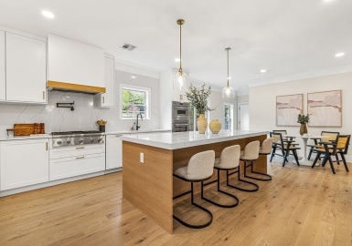 3 Priscilla Lane, Winchester, Massachusetts 01890, 5 Bedrooms Bedrooms, 12 Rooms Rooms,4 BathroomsBathrooms,Residential,For Sale,Priscilla Lane,73104793