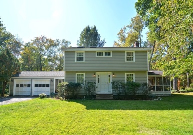 22 Ash Lane, Sherborn, Massachusetts 01770, 3 Bedrooms Bedrooms, 7 Rooms Rooms,2.5 BathroomsBathrooms,Residential,For Sale,Ash Lane,73173778