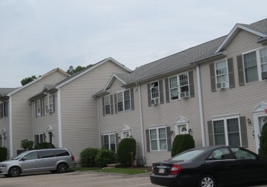 64 Menlo St, Brockton, Massachusetts 02301, 3 Bedrooms Bedrooms, 6 Rooms Rooms,1.5 BathroomsBathrooms,Residential,For Sale,Menlo St,73139496