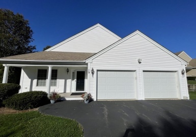 19 Dunbar Drive, Easton, Massachusetts 02356, 2 Bedrooms Bedrooms, 7 Rooms Rooms,2 BathroomsBathrooms,Residential,For Sale,Dunbar Drive,73179434