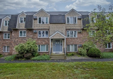 3156 Main St, Palmer, Massachusetts 01069, 2 Bedrooms Bedrooms, 4 Rooms Rooms,1 BathroomBathrooms,Residential,For Sale,Riverbend,Main St,73170332