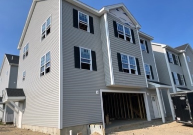 1400 Gorham Street, Lowell, Massachusetts 01852, 4 Bedrooms Bedrooms, 8 Rooms Rooms,2.5 BathroomsBathrooms,Residential,For Sale,Mill City Crossing,Gorham Street,73110112