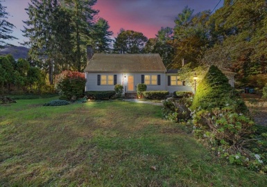 173 High St, Pembroke, Massachusetts 02359, 3 Bedrooms Bedrooms, 6 Rooms Rooms,2.5 BathroomsBathrooms,Residential,For Sale,High St,73176949