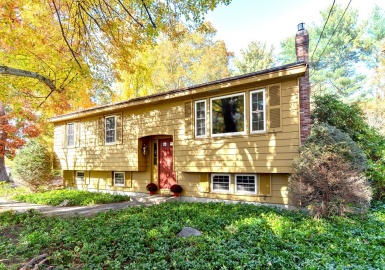 449 Underwood St, Holliston, Massachusetts 01746, 4 Bedrooms Bedrooms, 7 Rooms Rooms,2 BathroomsBathrooms,Residential,For Sale,Underwood St,73176571