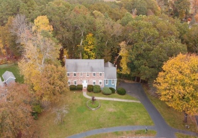 216 Oak Hill Cir, Concord, Massachusetts 01742, 4 Bedrooms Bedrooms, 8 Rooms Rooms,2.5 BathroomsBathrooms,Residential,For Sale,Oak Hill Cir,73174159