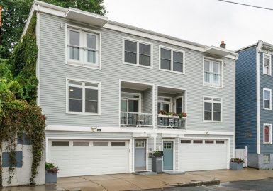 375 Border Street, Boston, Massachusetts 02128, 3 Bedrooms Bedrooms, 7 Rooms Rooms,2.5 BathroomsBathrooms,Residential,For Sale,373-375 Border Street Condominium,Border Street,73155979
