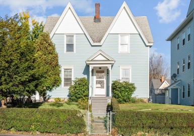 117 Allston Street, Lawrence, Massachusetts 01841, 3 Bedrooms Bedrooms, 6 Rooms Rooms,1 BathroomBathrooms,Residential,For Sale,Allston Street,73176361