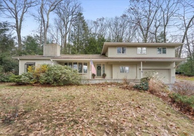 10 Dunanderry Way, Paxton, Massachusetts 01612, 4 Bedrooms Bedrooms, 10 Rooms Rooms,2.5 BathroomsBathrooms,Residential,For Sale,Dunanderry Way,73185916