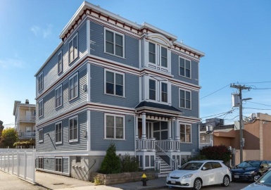 17 Roseclair Street, Boston, Massachusetts 02125, 2 Bedrooms Bedrooms, 5 Rooms Rooms,2 BathroomsBathrooms,Residential,For Sale,Roseclair Street,73174700
