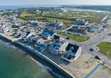 308 Ocean Street, Marshfield, Massachusetts 02051, 4 Bedrooms Bedrooms, 6 Rooms Rooms,3.5 BathroomsBathrooms,Residential,For Sale,Ocean Street,73110411