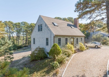 15 King Phillip Rd, Wellfleet, Massachusetts 02667, 3 Bedrooms Bedrooms, 8 Rooms Rooms,3 BathroomsBathrooms,Residential,For Sale,King Phillip Rd,73174947