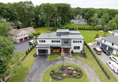 68 Longmeadow Road, Belmont, Massachusetts 02478, 5 Bedrooms Bedrooms, 13 Rooms Rooms,6 BathroomsBathrooms,Residential,For Sale,Longmeadow Road,73155182