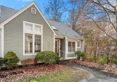 120 Audubon Dr, Acton, Massachusetts 01720, 2 Bedrooms Bedrooms, 6 Rooms Rooms,2.5 BathroomsBathrooms,Residential,For Sale,Audubon Hill North,Audubon Dr,73178624