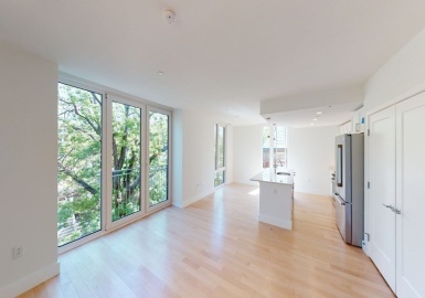 7 Beech, Cambridge, Massachusetts 02140, 2 Bedrooms Bedrooms, 3 Rooms Rooms,2 BathroomsBathrooms,Residential,For Sale,Saint James Place,Beech,73165660