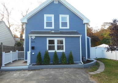 405 Whiting Ave., Dedham, Massachusetts 02026, 2 Bedrooms Bedrooms, 6 Rooms Rooms,2 BathroomsBathrooms,Residential,For Sale,Whiting Ave.,73171483