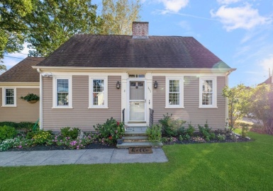 353 Archer, Fall River, Massachusetts 02720, 3 Bedrooms Bedrooms, 6 Rooms Rooms,2.5 BathroomsBathrooms,Residential,For Sale,Archer,73172971