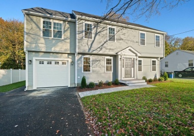 57 Livoli Ave, Braintree, Massachusetts 02184, 4 Bedrooms Bedrooms, 9 Rooms Rooms,2.5 BathroomsBathrooms,Residential,For Sale,Livoli Ave,73177406