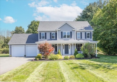 492 Sumner St, Stoughton, Massachusetts 02072, 4 Bedrooms Bedrooms, 8 Rooms Rooms,2.5 BathroomsBathrooms,Residential,For Sale,Sumner St,73159835