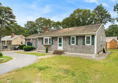 383 Station Ave, Yarmouth, Massachusetts 02664, 2 Bedrooms Bedrooms, 2 Rooms Rooms,2 BathroomsBathrooms,Residential,For Sale,Station Ave,73165188