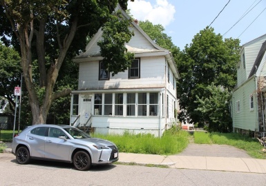 9 Sorrento St, Boston, Massachusetts 02134, 4 Bedrooms Bedrooms, 7 Rooms Rooms,1 BathroomBathrooms,Residential,For Sale,Sorrento St,73170460