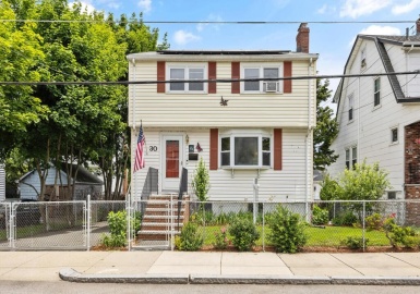 30 Claremont Street, Malden, Massachusetts 02148, 3 Bedrooms Bedrooms, 6 Rooms Rooms,1.5 BathroomsBathrooms,Residential,For Sale,Claremont Street,73127973