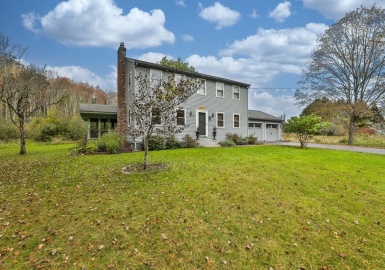 75 Langen Rd, Lancaster, Massachusetts 01523, 4 Bedrooms Bedrooms, 8 Rooms Rooms,1.5 BathroomsBathrooms,Residential,For Sale,Langen Rd,73177918