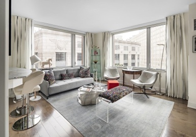 1 Charles St S, Boston, Massachusetts 02116, 1 Bedroom Bedrooms, 3 Rooms Rooms,1.5 BathroomsBathrooms,Residential,For Sale,Charles St S,73126829