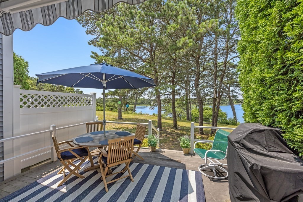 33 Old Fish House Rd, Dennis, Massachusetts 02660