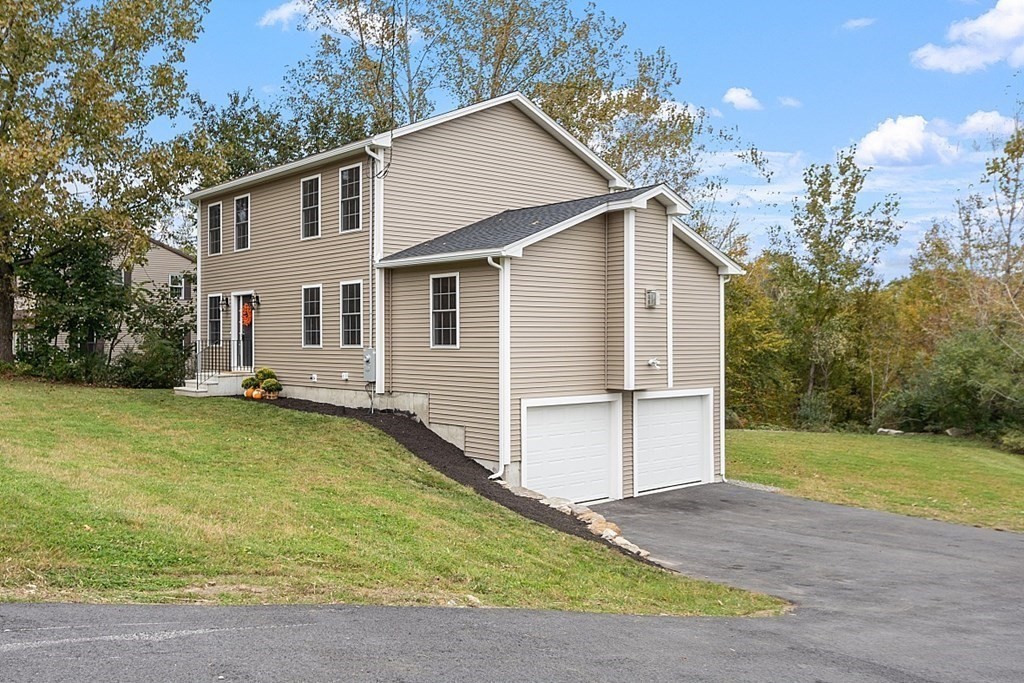 407 Pleasant St, Leicester, Massachusetts 01524