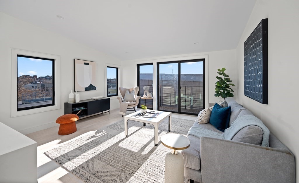 173 Maverick, Boston, Massachusetts 02128