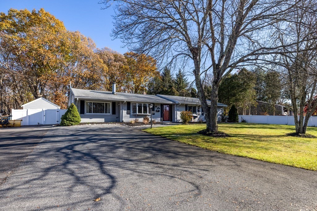 159 Burnside Dr, Swansea, Massachusetts 02777