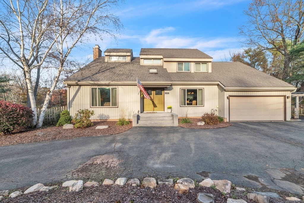 11 Birch Hill Rd, Agawam, Massachusetts 01001