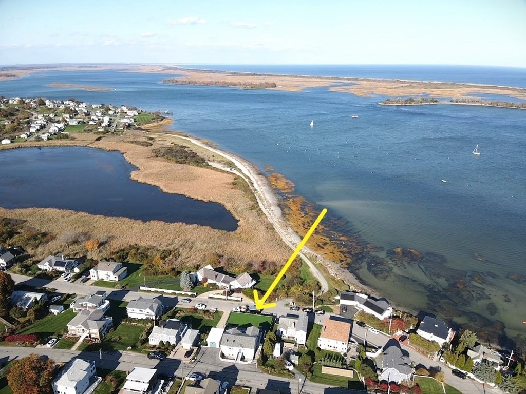 33 Bayview Road, Ipswich, Massachusetts 01938