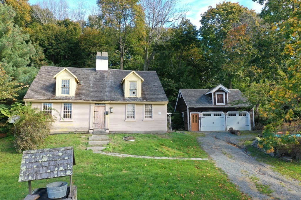 116 Spring St, Hull, Massachusetts 02045